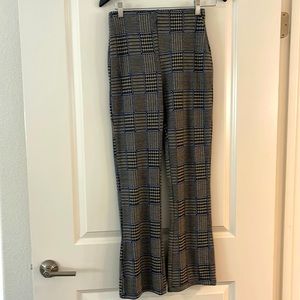 Urban outfitters plaid pants in size small